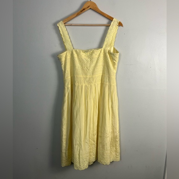 Antonio Melani Butter Yellow Eyelet detail sleeveless midi dress size 14 - Picture 5 of 7